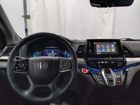 Used 2018 Honda Odyssey Elite image 22