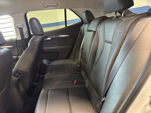 Used 2025 Buick Envision Preferred image 26