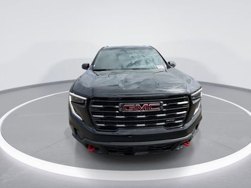 New 2026 GMC Acadia AT4 w/ Luxury Package AWD/4WD image 3