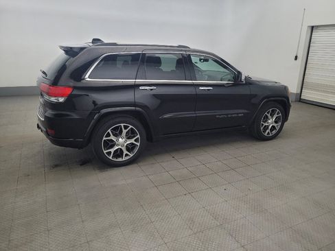 Used 2019 Jeep Grand Cherokee Overland AWD/4WD image 10