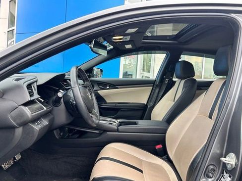 Used 2018 Honda Civic Sport Touring image 11