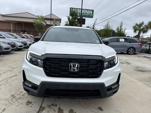 Certified 2023 Honda Passport Elite image 2