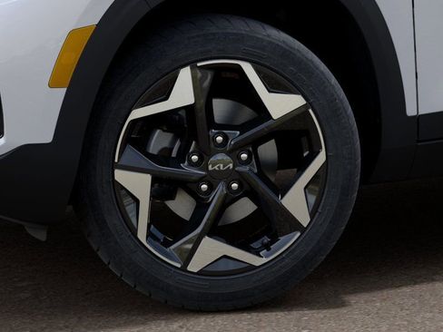 New 2026 Kia Seltos EX image 9