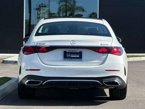 Used 2026 Mercedes-Benz E 350 4MATIC Sedan image 4