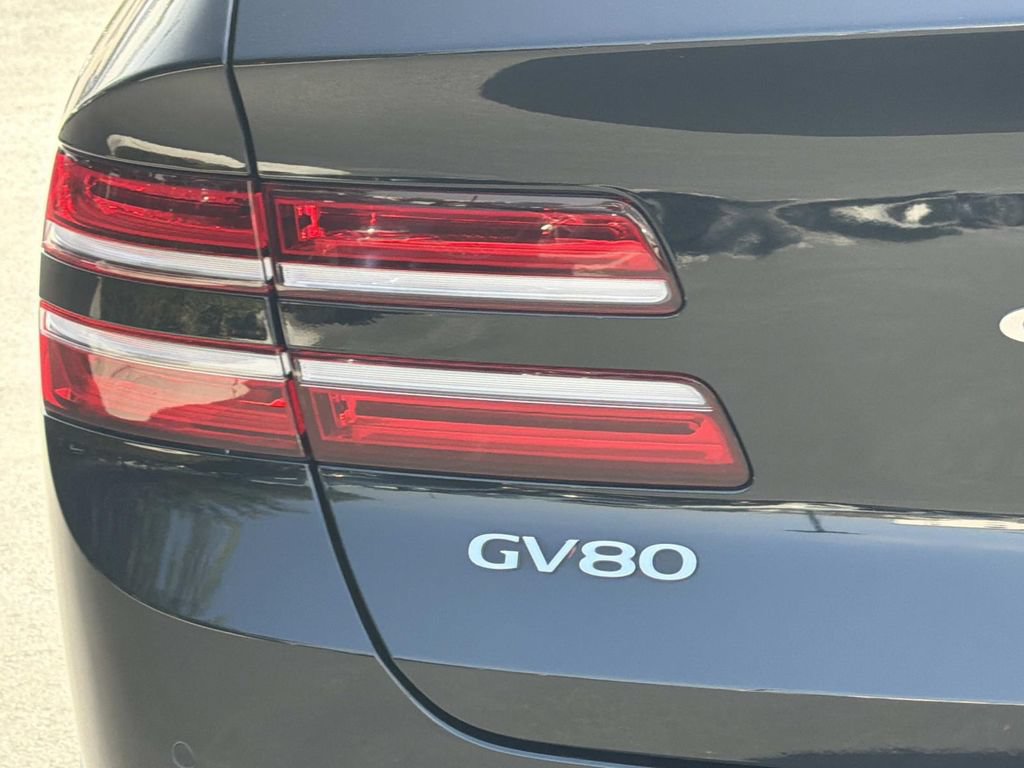 Certified 2025 Genesis GV80 3.5T Prestige AWD/4WD image 30