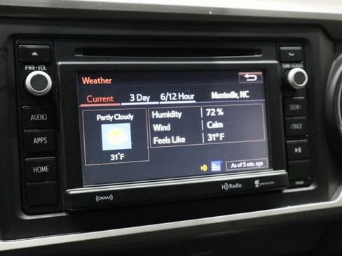 Used 2019 Toyota Tacoma SR5 AWD/4WD image 35