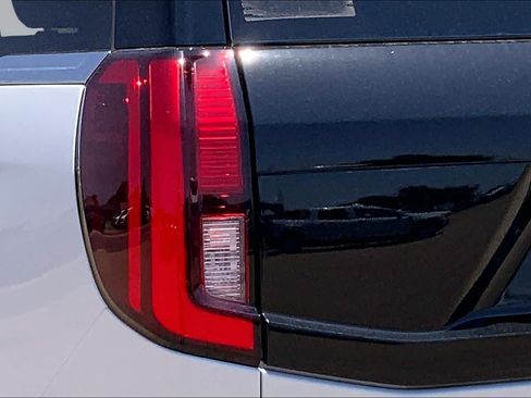 New 2026 Ford Expedition Active RWD image 14