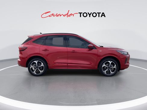 Used 2024 Ford Escape ST-Line Elite w/ Premium Technology Package image 9