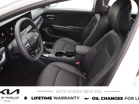 New 2026 Kia K4 EX FWD image 10