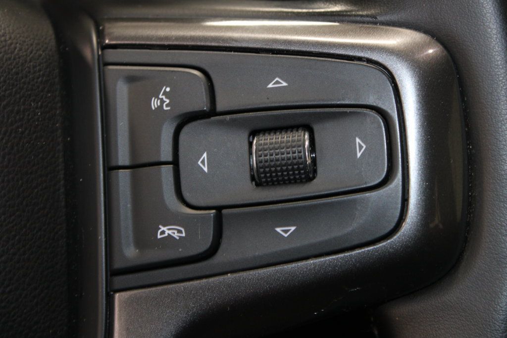 Used 2025 Chevrolet Silverado 2500 ZR2 w/ Technology Package AWD/4WD image 40