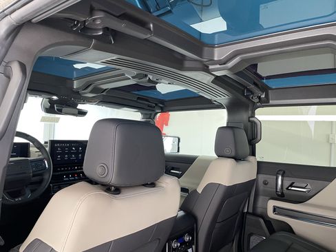 New 2026 GMC Hummer EV SUV image 14