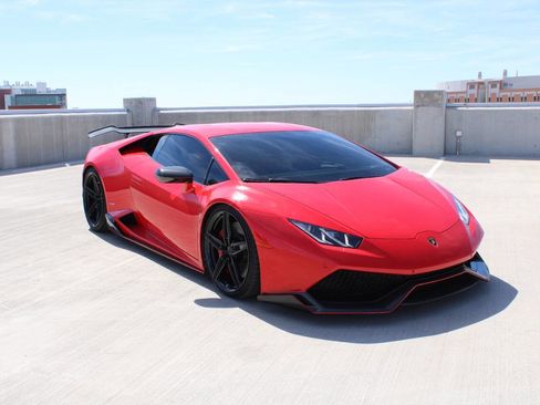Used 2015 Lamborghini Huracan LP 610-4 image 3