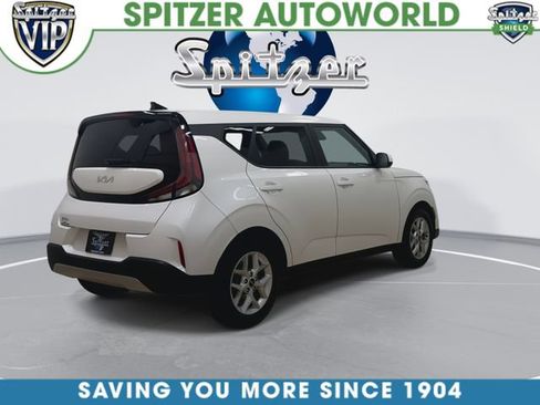 Certified 2023 Kia Soul LX w/ LX Technology Package FWD image 10