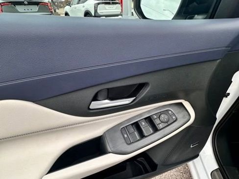 New 2026 Nissan Sentra SL w/ Floor Mat Package image 22