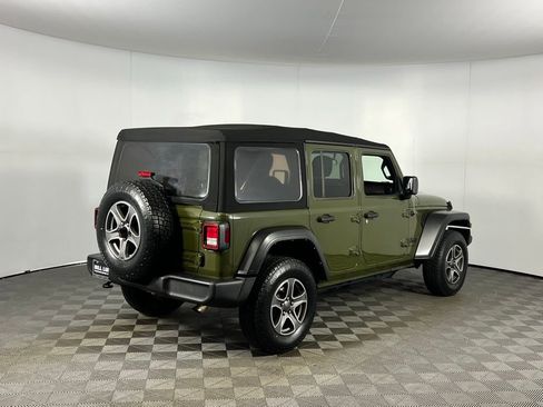 Used 2022 Jeep Wrangler Unlimited Sport image 7