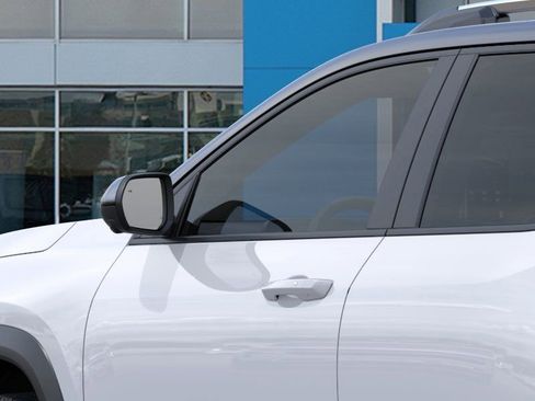 New 2026 Chevrolet Equinox LT AWD/4WD image 12