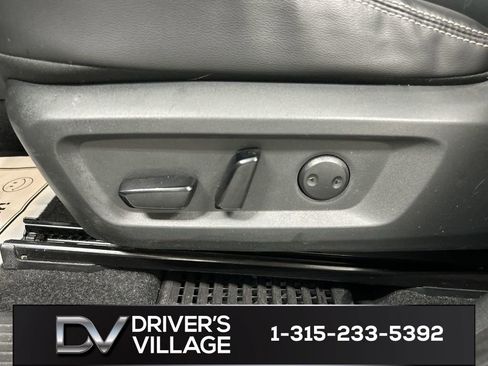 Used 2023 Nissan Rogue SL AWD/4WD image 10