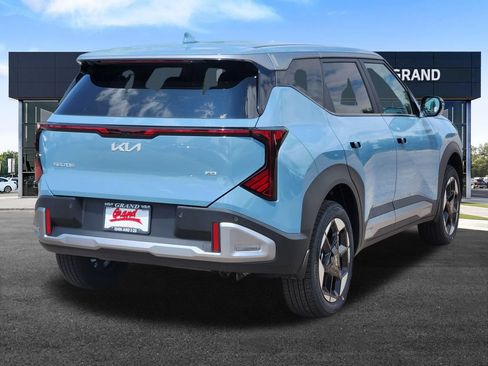 New 2027 Kia Seltos S AWD/4WD image 5