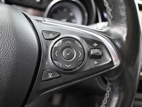 Used 2020 Buick Envision Essence FWD image 33