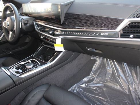 Used 2026 BMW X5 sDrive40i w/ M Sport Package RWD image 30