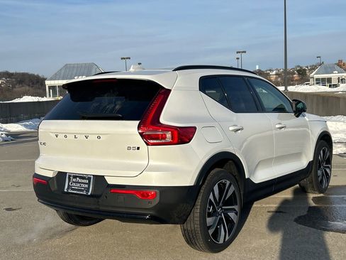 New 2026 Volvo XC40 B5 Ultra w/ Protection Package Premier AWD/4WD image 2
