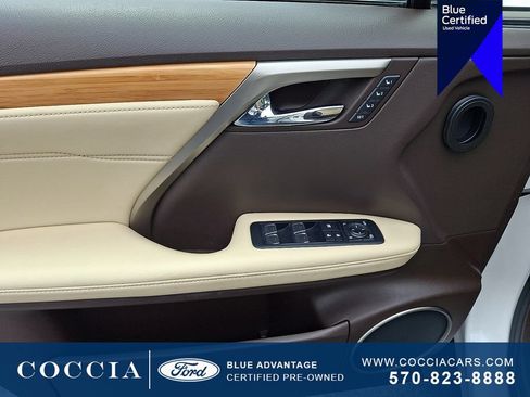 Used 2018 Lexus RX 450hL Premium w/ Premium Package AWD/4WD image 12