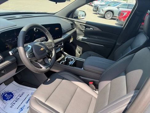New 2026 Chevrolet Traverse LT FWD image 16