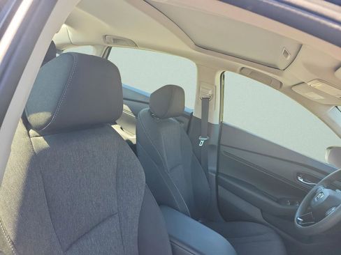 Used 2023 Honda Accord EX image 19