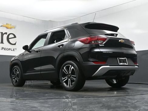Used 2023 Chevrolet TrailBlazer LT FWD image 5