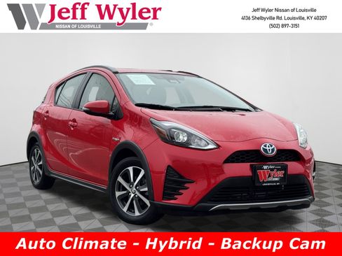 Used 2019 Toyota Prius C L image 1