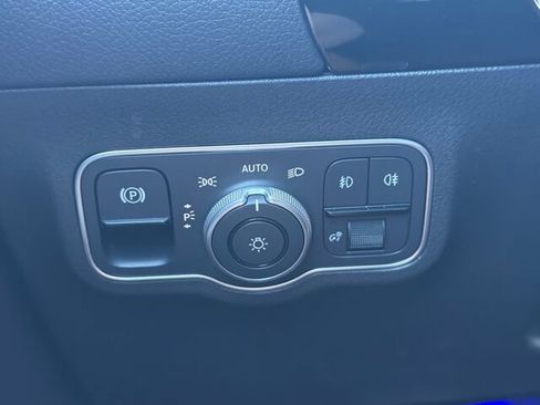Certified 2026 Mercedes-Benz GLA 250 image 33