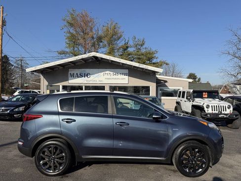 Used 2018 Kia Sportage EX w/ EX Sport Appearance Package image 3