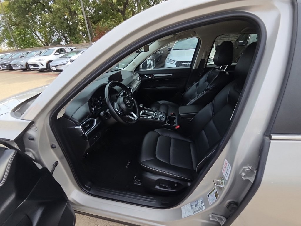 Used 2025 MAZDA CX-5 AWD 2.5 S w/ Select Package image 4