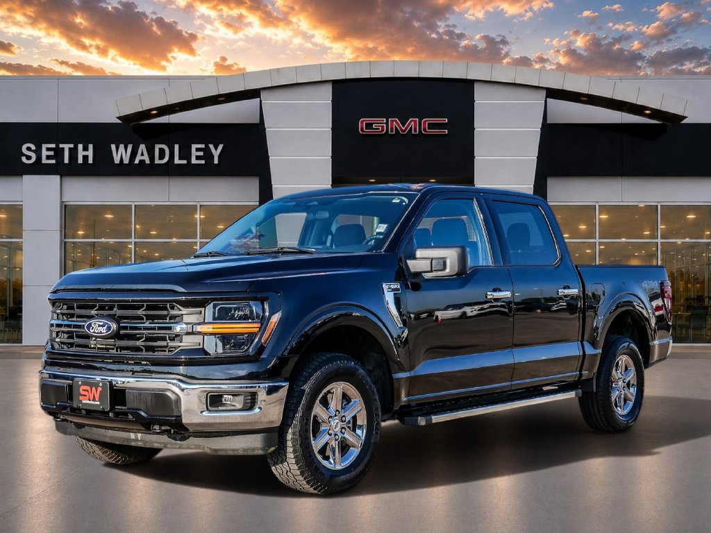 Used 2025 Ford F150 XLT w/ Equipment Group 301A Standard AWD/4WD image 3