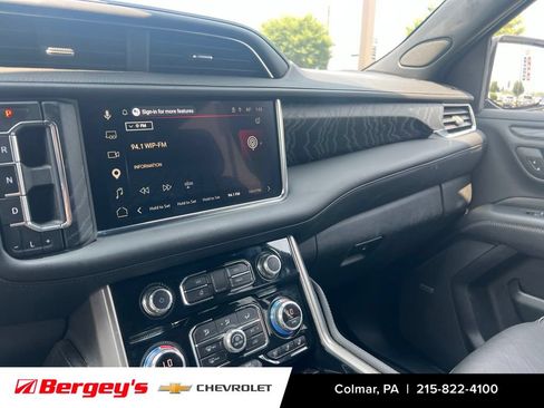 Used 2023 GMC Yukon Denali AWD/4WD image 14