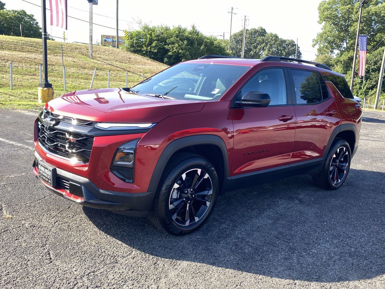 New 2026 Chevrolet Equinox RS w/ Convenience Package III FWD image 3