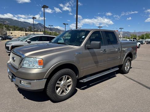 Used 2005 Ford F150 4x4 SuperCrew image 2