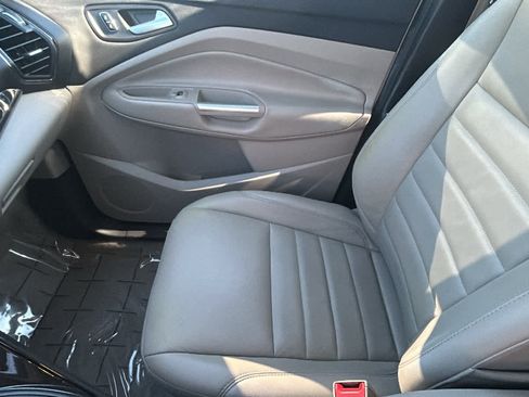Used 2016 Ford Escape Titanium w/ Equipment Group 301A AWD/4WD image 12