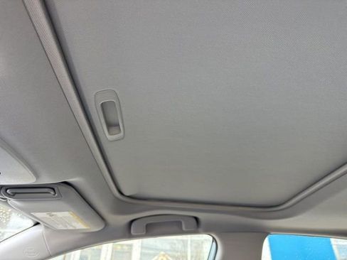 Used 2022 Toyota Camry XLE w/ Navigation Upgrade Package image 27