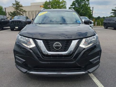 Used 2018 Nissan Rogue SV FWD image 9
