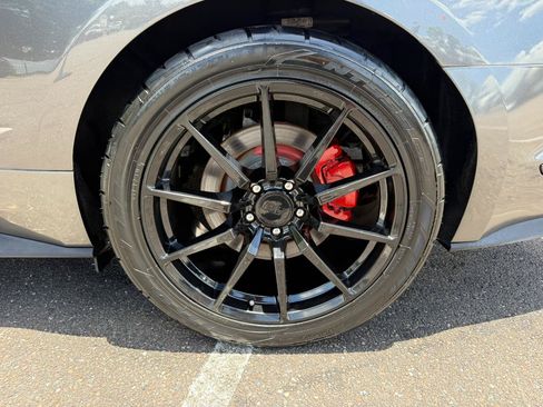 Used 2019 Ford Mustang GT RWD image 8