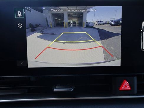 New 2026 Kia Carnival EX FWD image 25