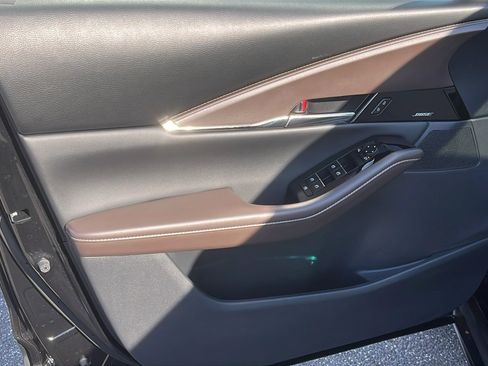 Certified 2025 MAZDA CX-30 AWD 2.5 S w/ Premium Package image 9