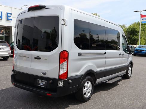 Used 2019 Ford Transit 350 XLT RWD image 3
