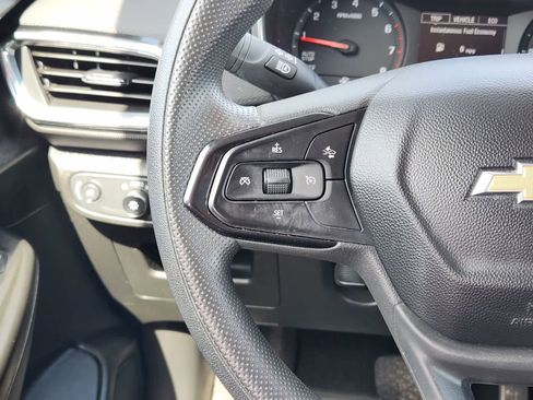 Used 2023 Chevrolet TrailBlazer LT FWD image 26