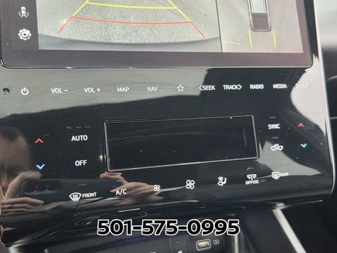Used 2022 Hyundai Santa Cruz Limited AWD/4WD image 22