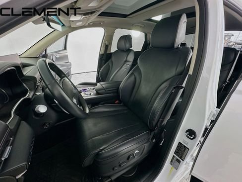 Used 2021 Genesis GV80 3.5T w/ Advanced Package 06 image 32