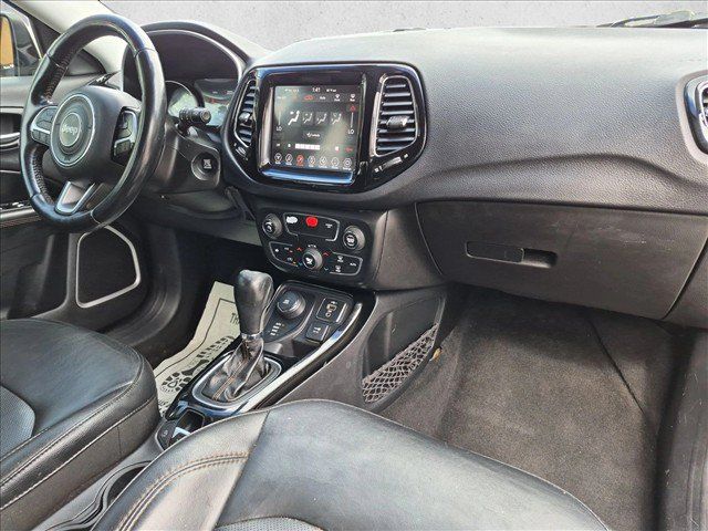 Used 2019 Jeep Compass Limited AWD/4WD image 20