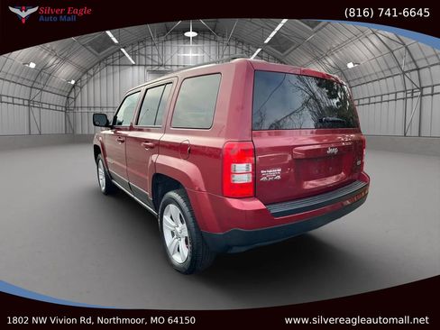 Used 2016 Jeep Patriot Latitude image 4
