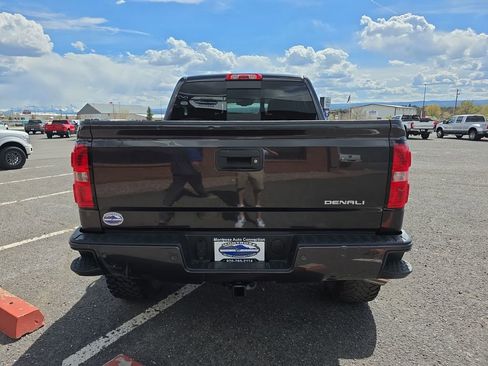 Used 2015 GMC Sierra 1500 Denali w/ Driver Alert Package image 6